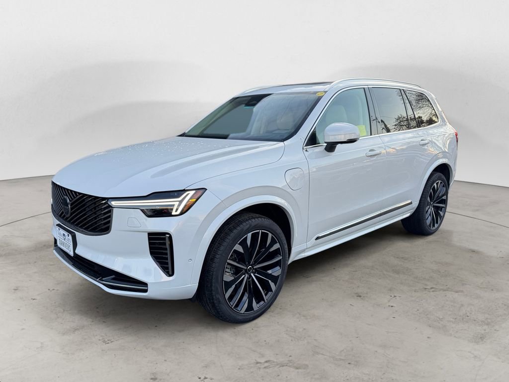 New 2026 Volvo XC90 T8 Ultra w/ Protection Package Premier image 2