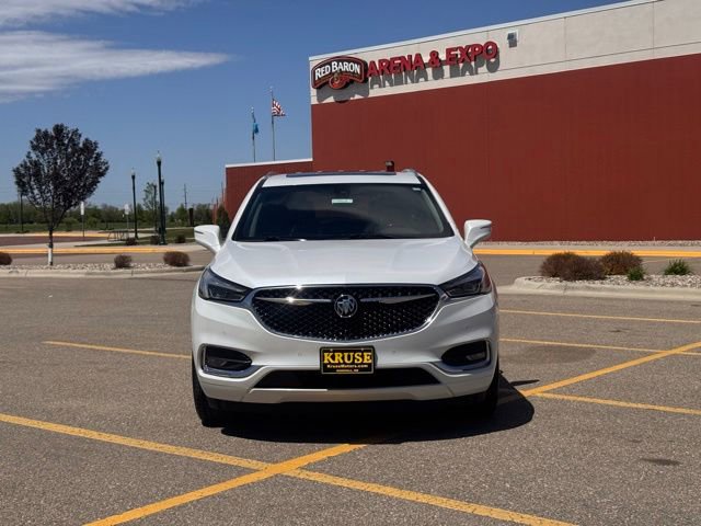 Used 2021 Buick Enclave Avenir w/ Avenir Technology Package AWD/4WD image 38