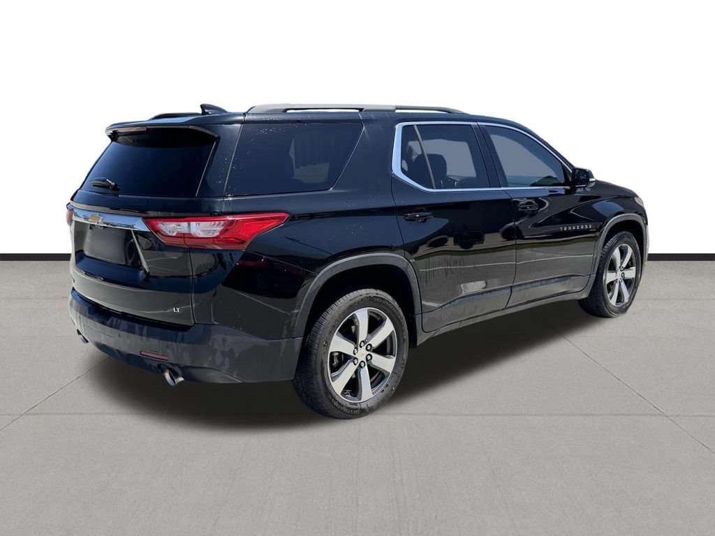 Used 2019 Chevrolet Traverse LT w/ LT Premium Package FWD image 5