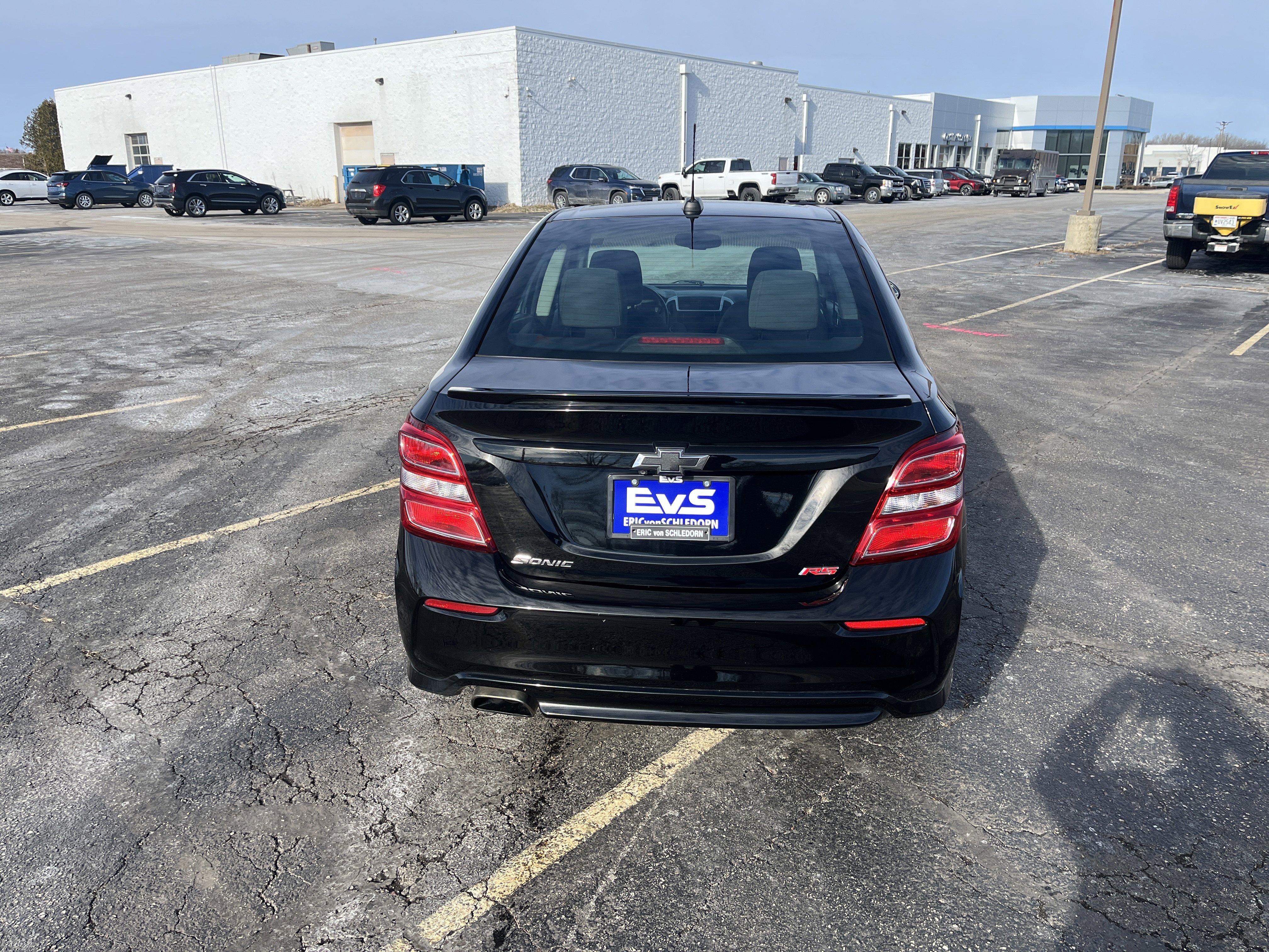 Used 2019 Chevrolet Sonic LT w/ Convenience Package image 5