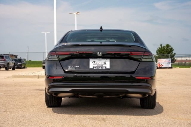 Used 2024 Honda Accord EX image 6