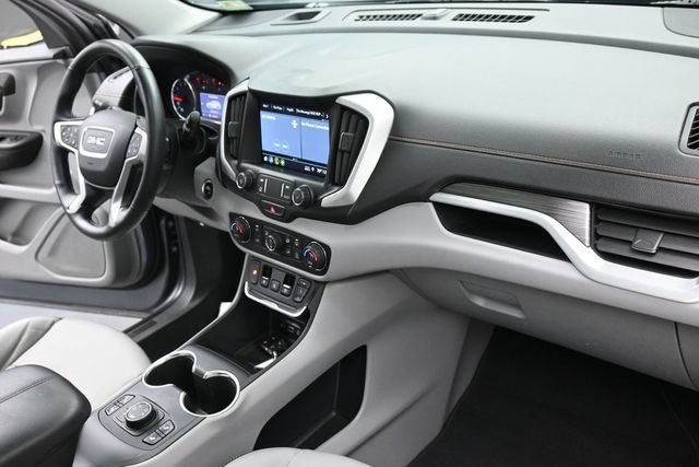 Used 2020 GMC Terrain SLT w/ Preferred Package AWD/4WD image 30