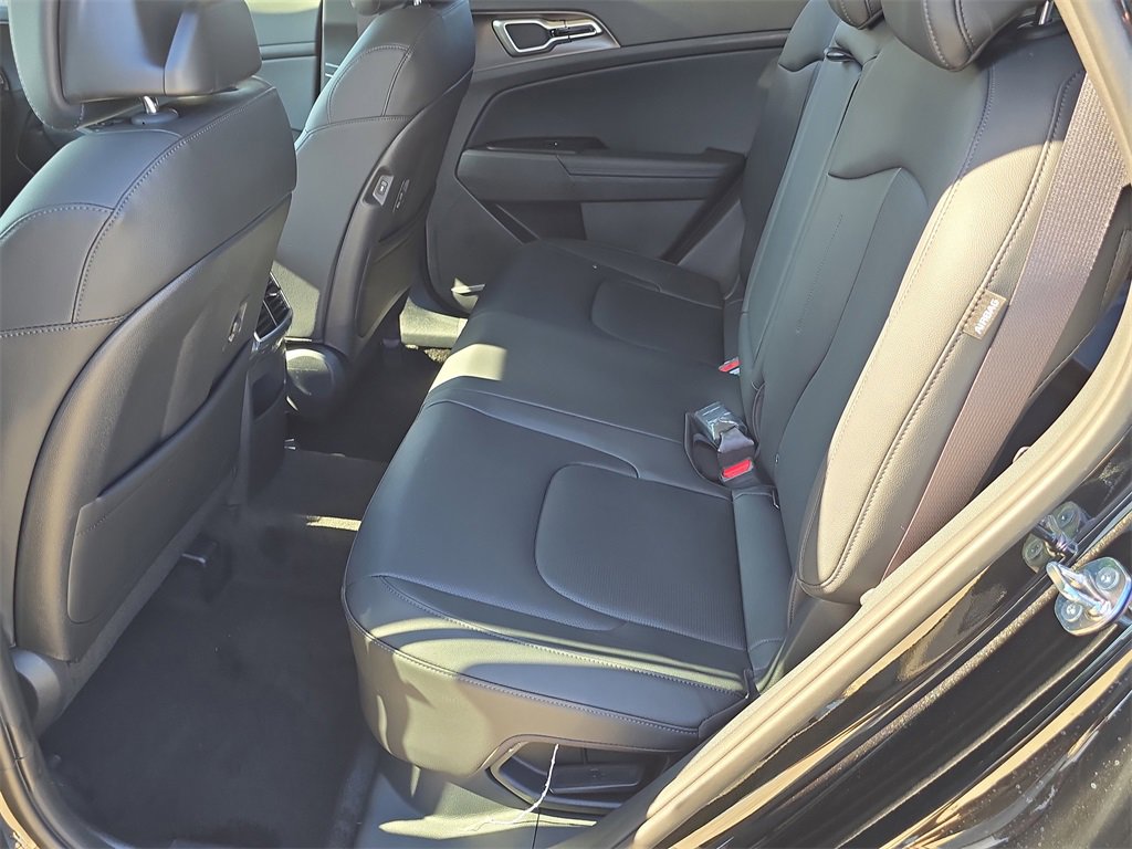 New 2026 Kia Sportage EX image 17