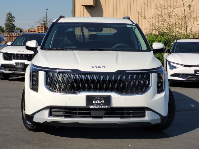 New 2026 Kia Carnival EX FWD image 2