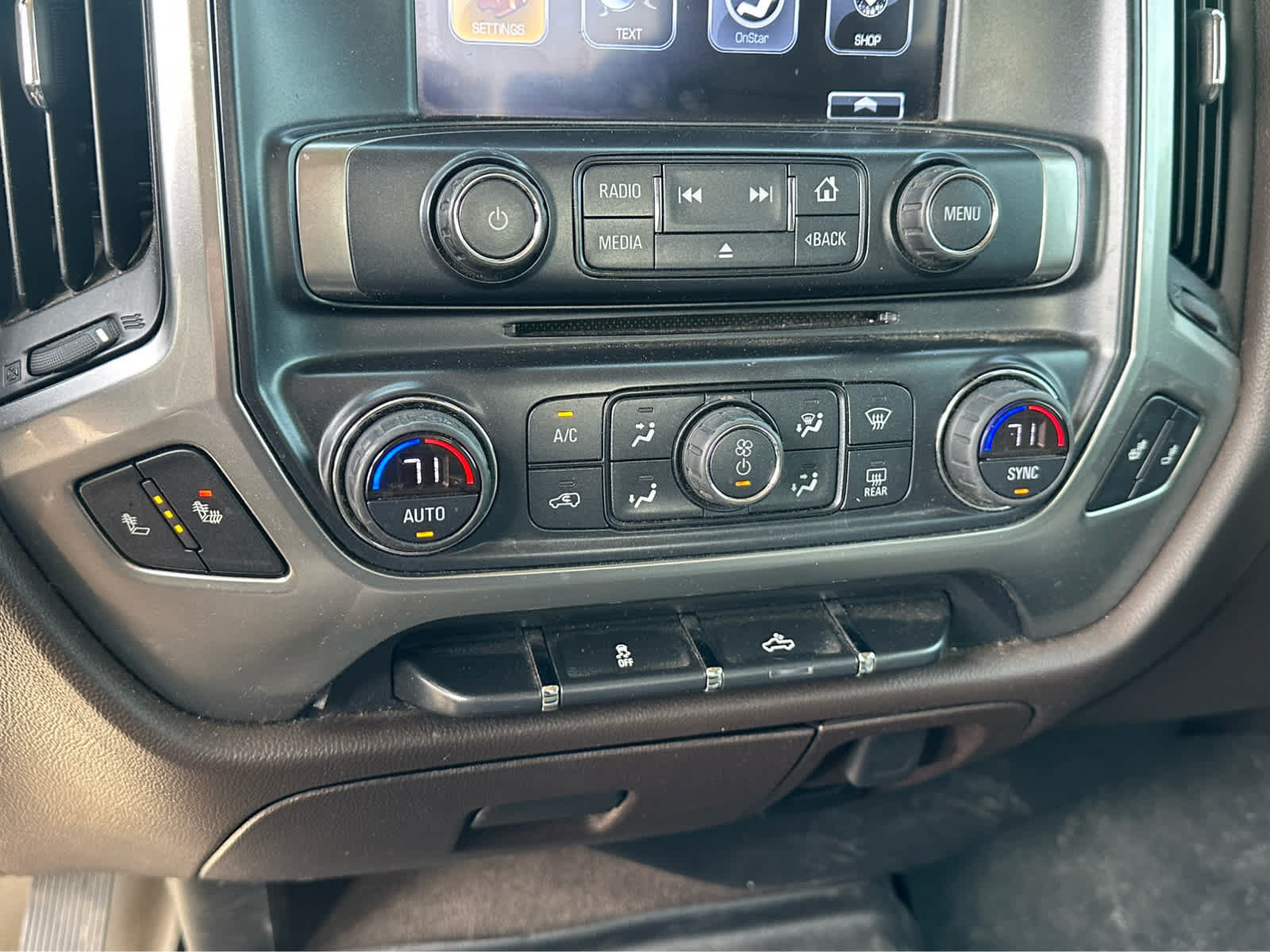 Used 2017 Chevrolet Silverado 1500 LT w/ All Star Edition AWD/4WD image 15