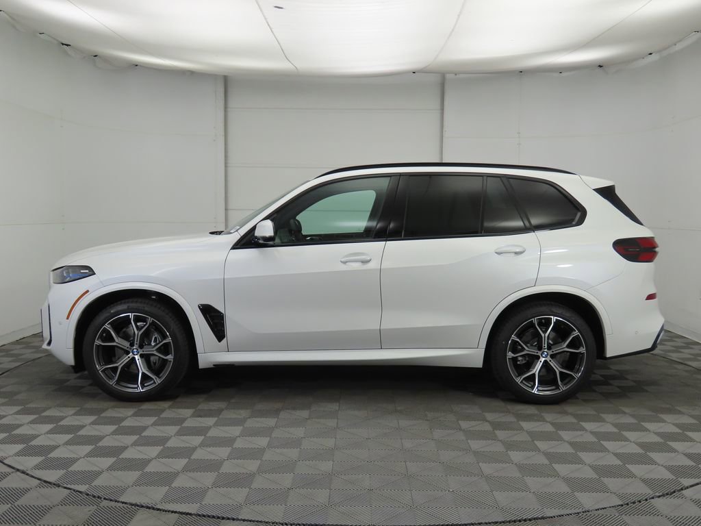 New 2026 BMW X5 xDrive40i w/ M Sport Package image 8