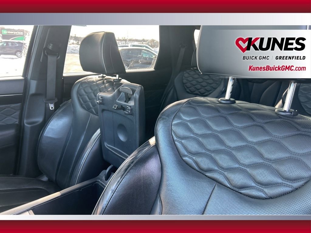 Used 2020 Hyundai Palisade Limited image 19