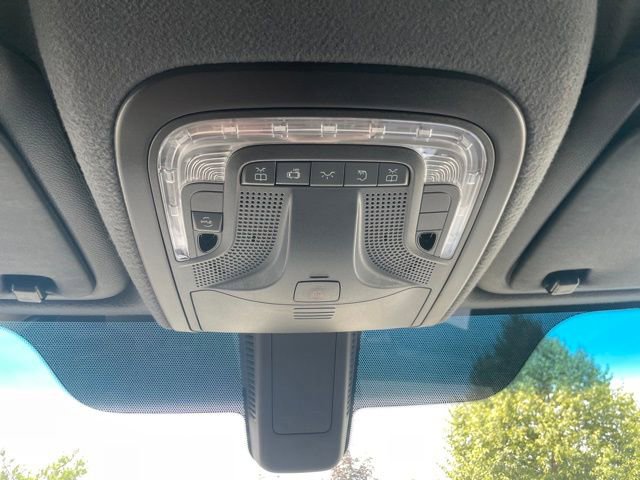 Used 2025 Mercedes-Benz Sprinter 2500 image 30