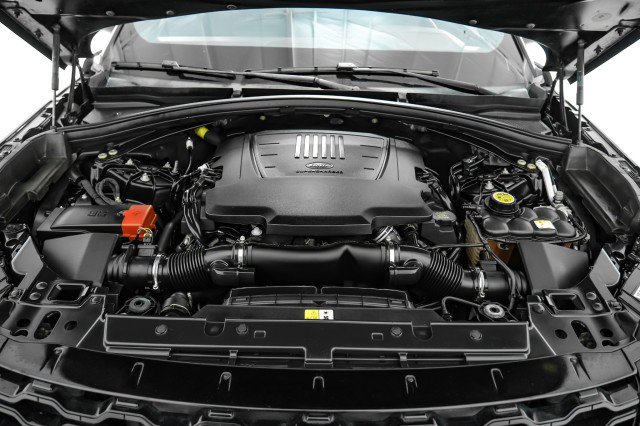 Used 2020 Land Rover Range Rover Velar R-Dynamic S image 48