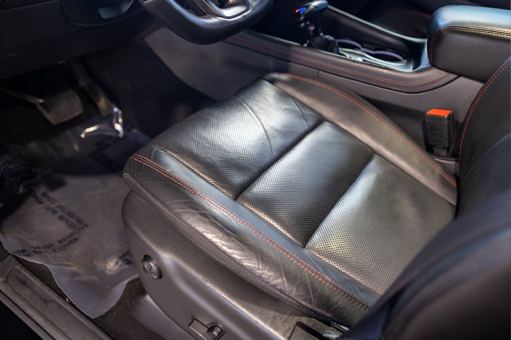 Used 2023 Dodge Durango GT AWD/4WD image 41