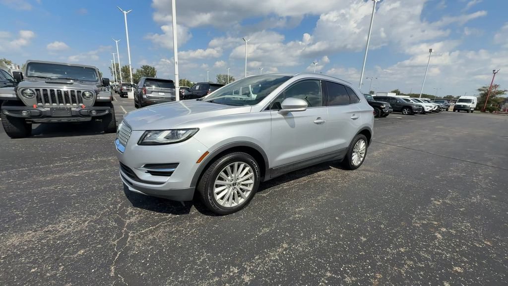 Used 2019 Lincoln MKC Premiere AWD/4WD image 4