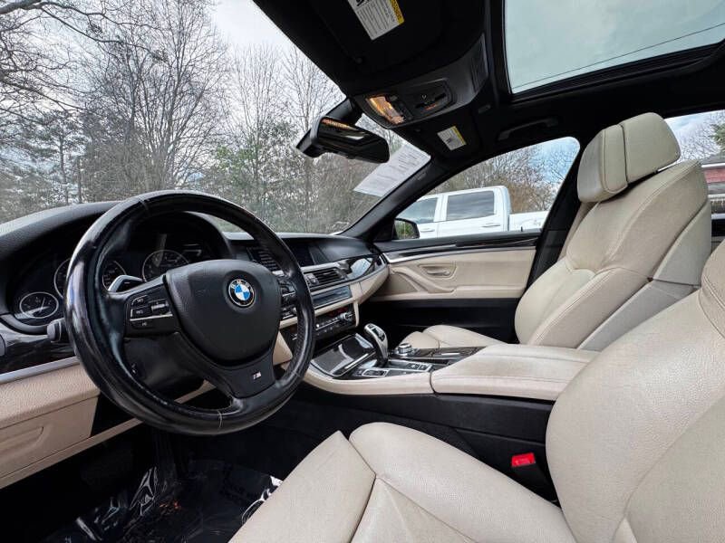 Used 2012 BMW 535i xDrive Sedan image 12