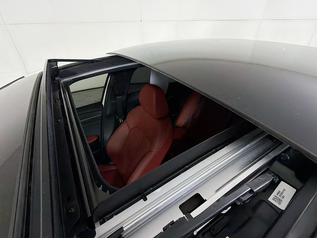 Used 2025 Kia K5 GT-Line w/ GT-Line Premium Package image 16