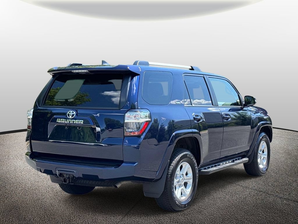 Used 2024 Toyota 4Runner SR5 Premium w/ Moonroof Package AWD/4WD image 2