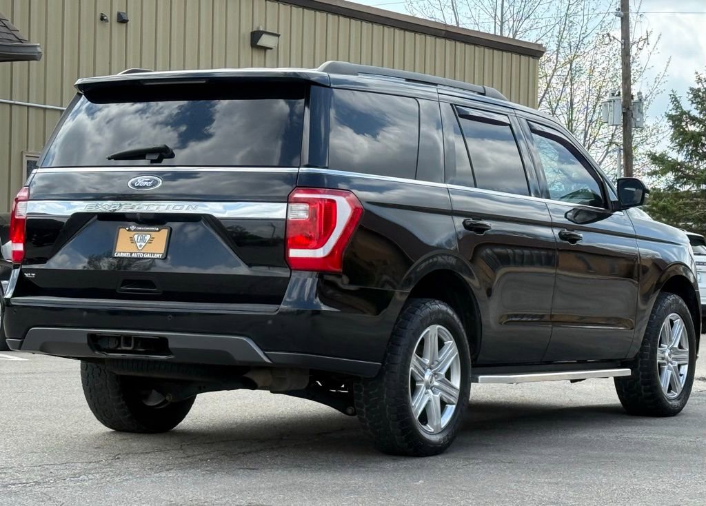 Used 2019 Ford Expedition XLT w/ Equipment Group 202A AWD/4WD image 5