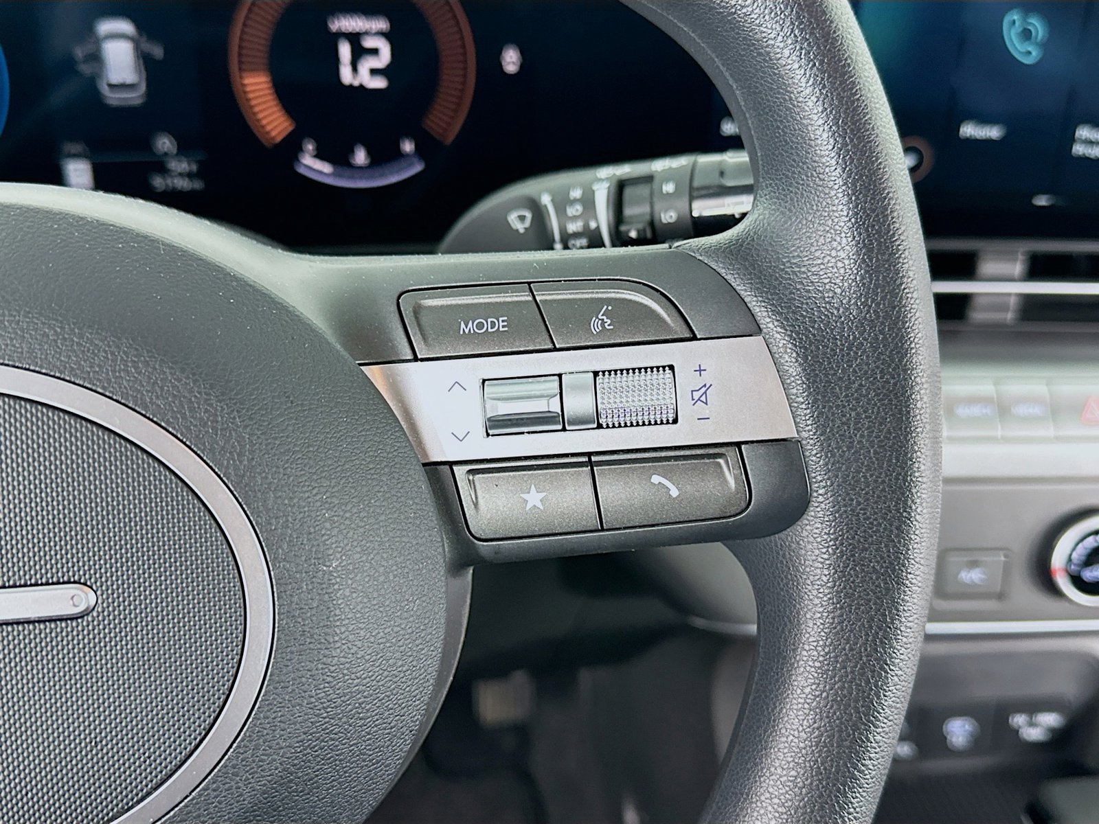 Certified 2026 Hyundai Kona SE AWD/4WD image 15