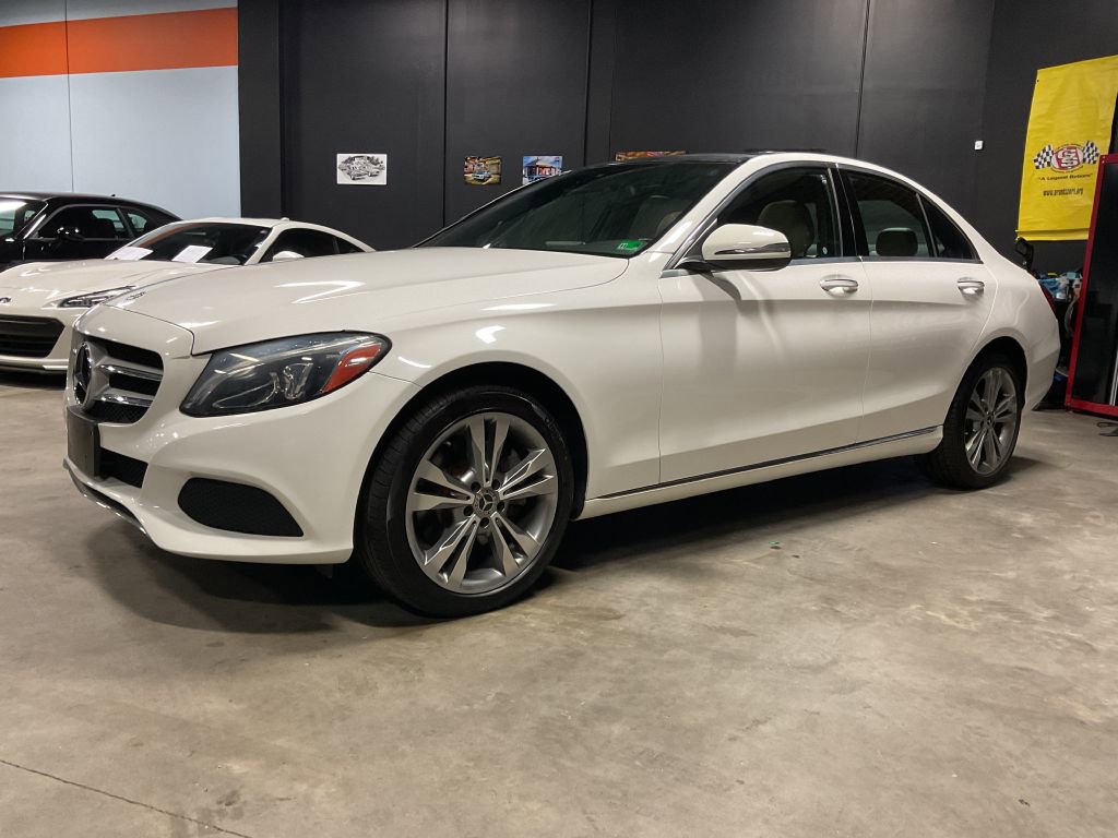 Used 2018 Mercedes-Benz C 300 4MATIC Sedan w/ Multimedia Package image 4