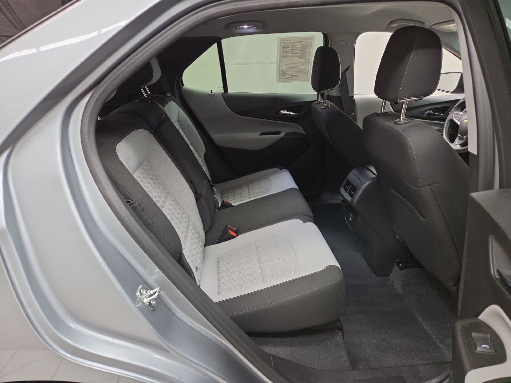 Certified 2024 Chevrolet Equinox LS w/ LS Convenience Package AWD/4WD image 11