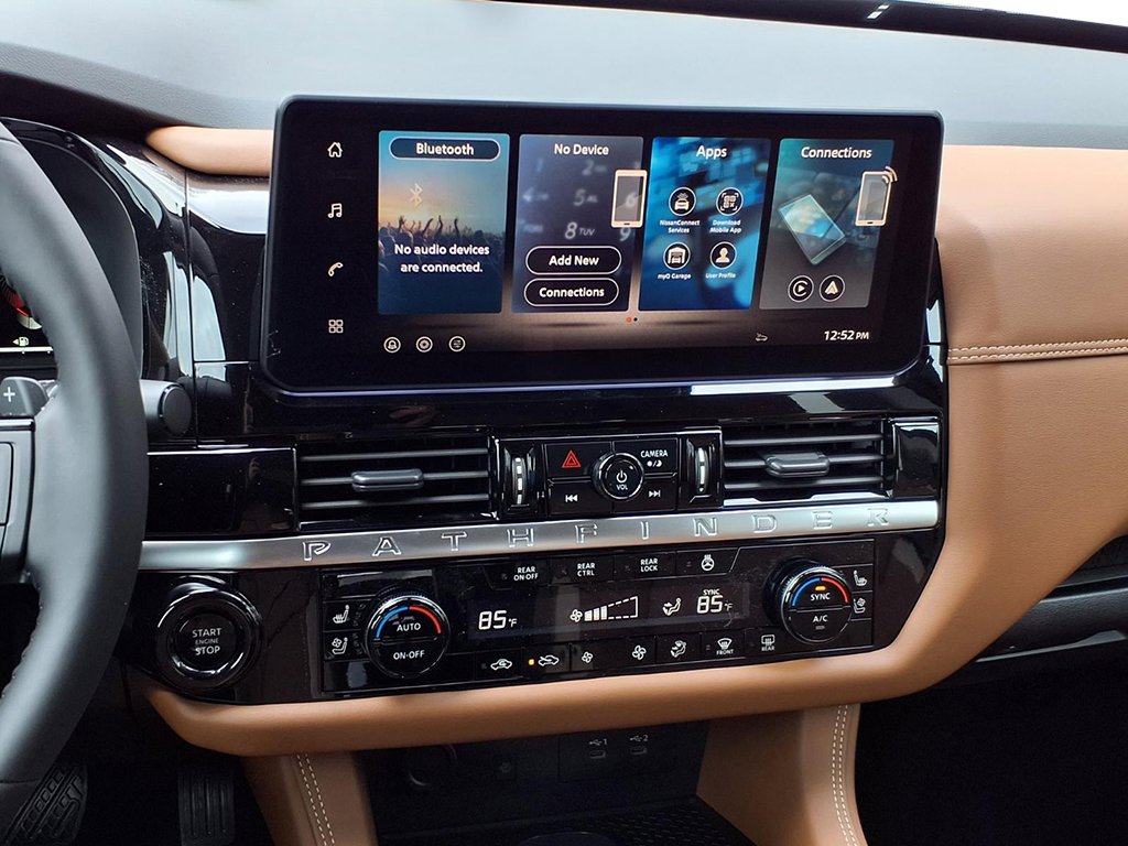 New 2026 Nissan Pathfinder Platinum image 14