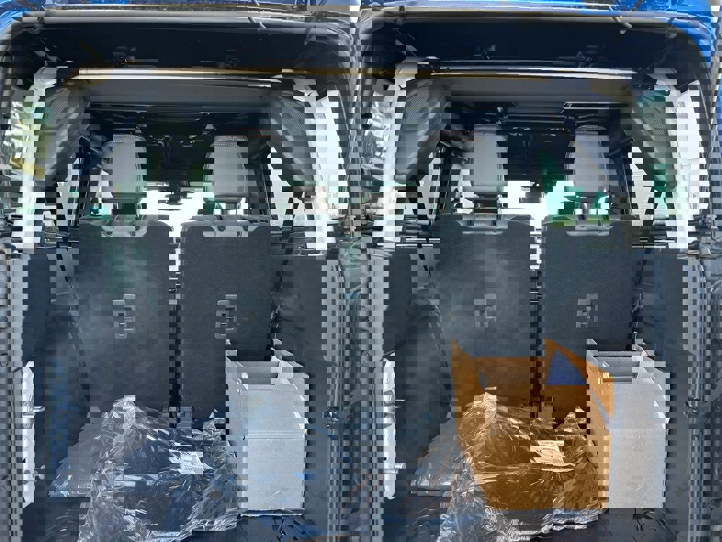 Used 2025 Ford Bronco Stroppe Edition image 36