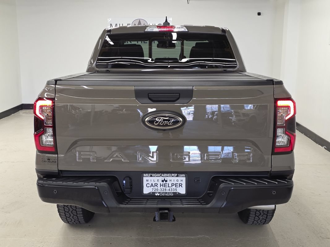 Used 2025 Ford Ranger Lariat w/ Black Appearance Package AWD/4WD image 9