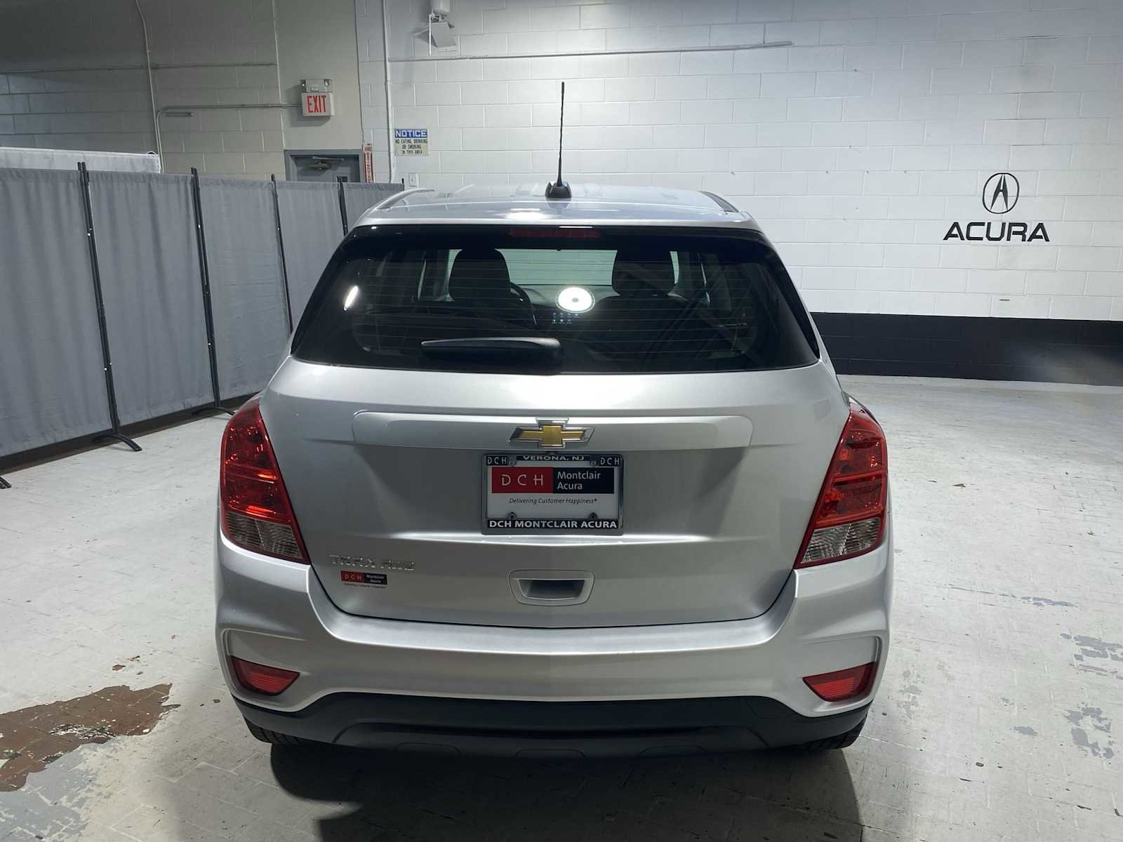 Used 2018 Chevrolet Trax LS AWD/4WD image 5