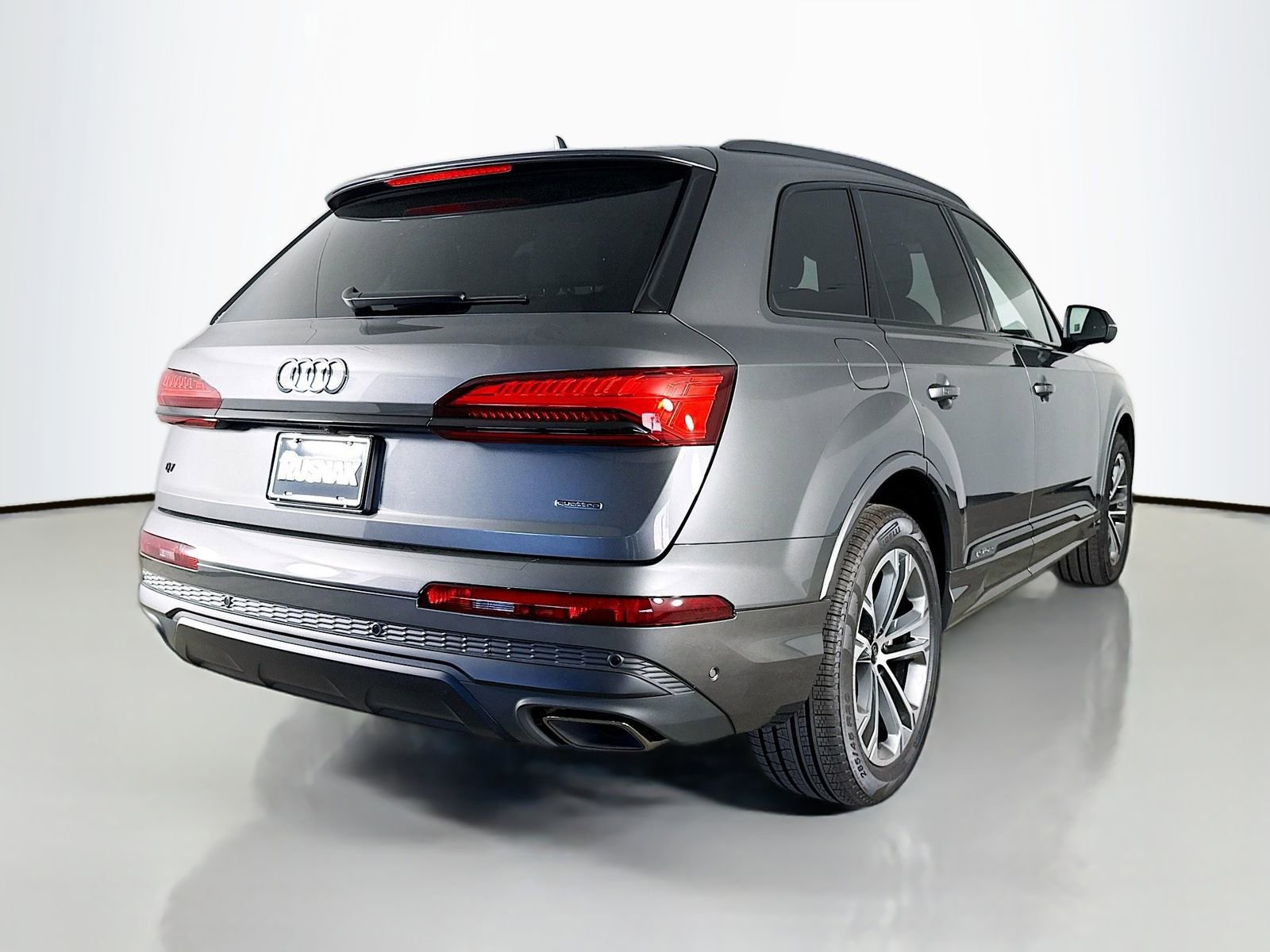 New 2026 Audi Q7 2.0T Premium image 7