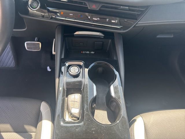 Used 2025 Buick Envision Sport Touring image 11