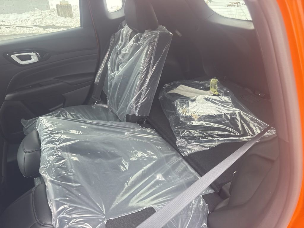 New 2026 Jeep Compass Latitude image 33