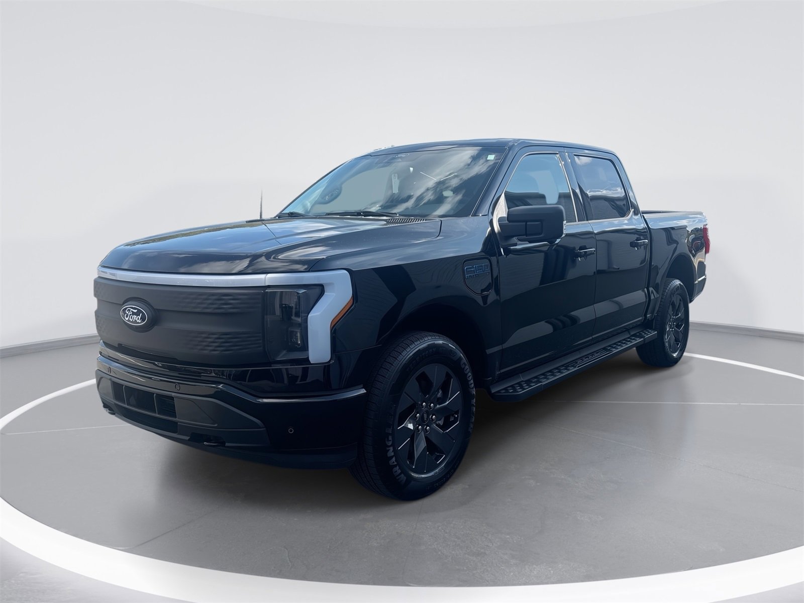 New 2025 Ford F150 Lightning Flash image 1