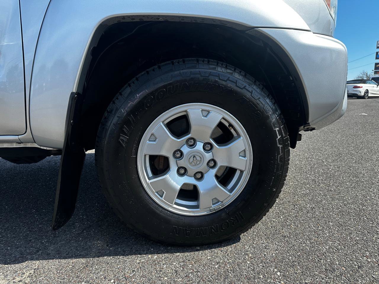 Used 2013 Toyota Tacoma 4x4 Access Cab V6 w/ SR5 Pkg image 22