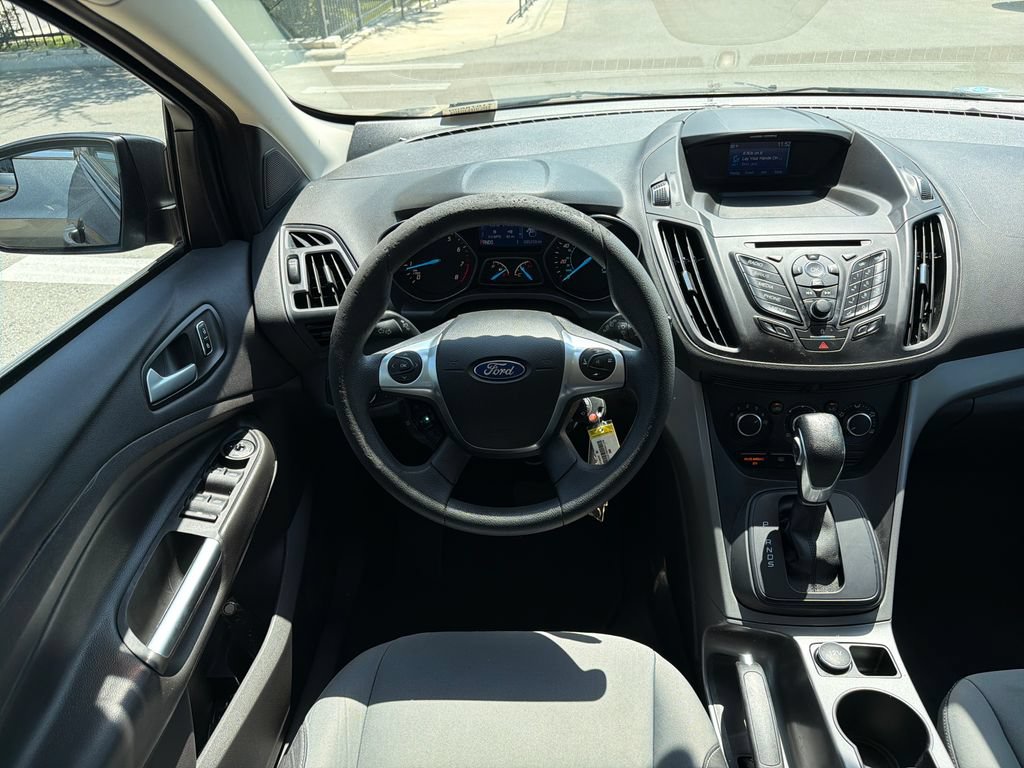 Used 2015 Ford Escape SE FWD image 28