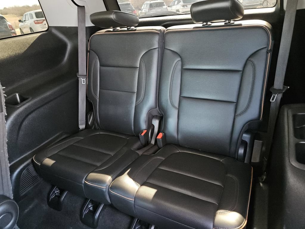 Used 2022 GMC Acadia AT4 w/ Technology Package AWD/4WD image 30