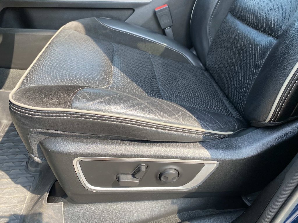 Used 2023 RAM 1500 Laramie AWD/4WD image 26