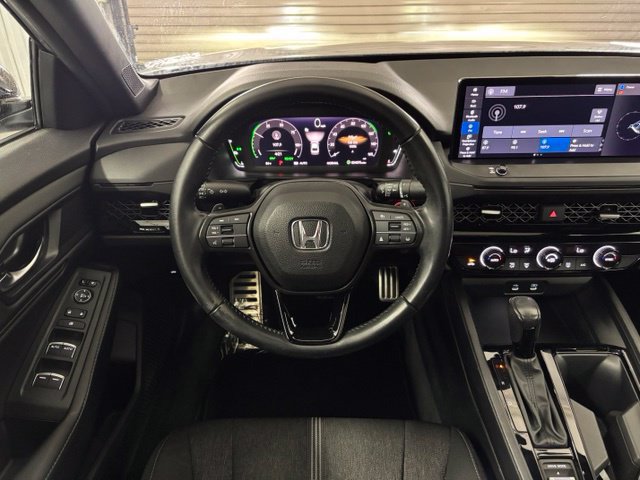 Used 2023 Honda Accord Sport image 15