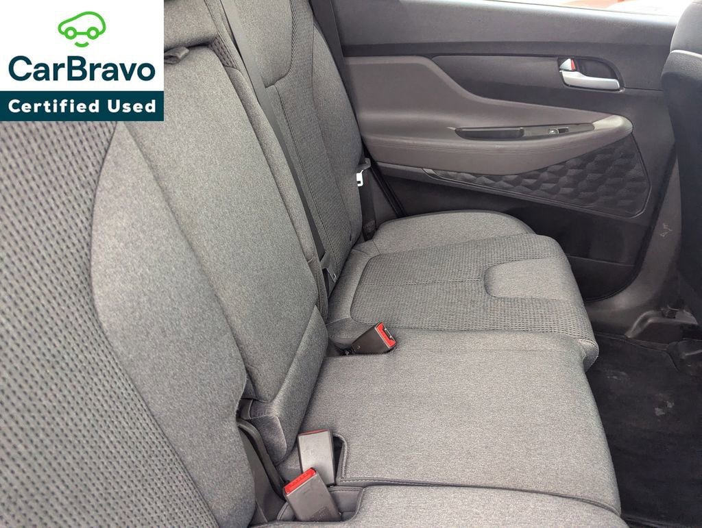 Used 2019 Hyundai Santa Fe SE FWD image 13