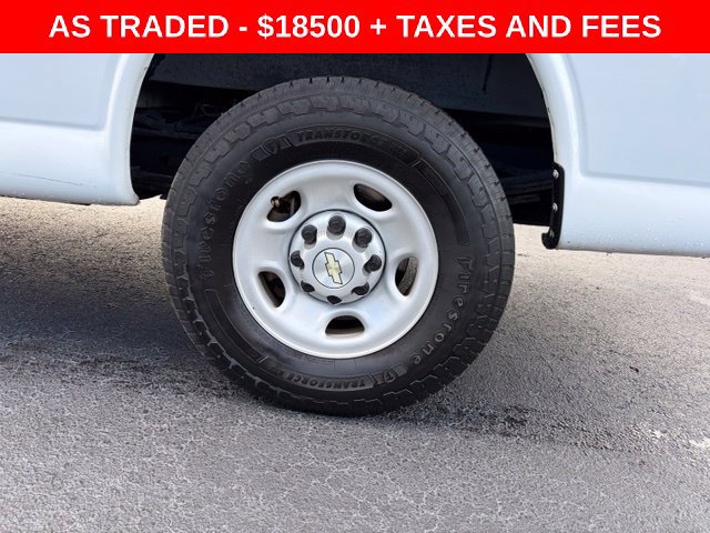 Used 2023 Chevrolet Express 2500 w/ Driver Convenience Package RWD image 10