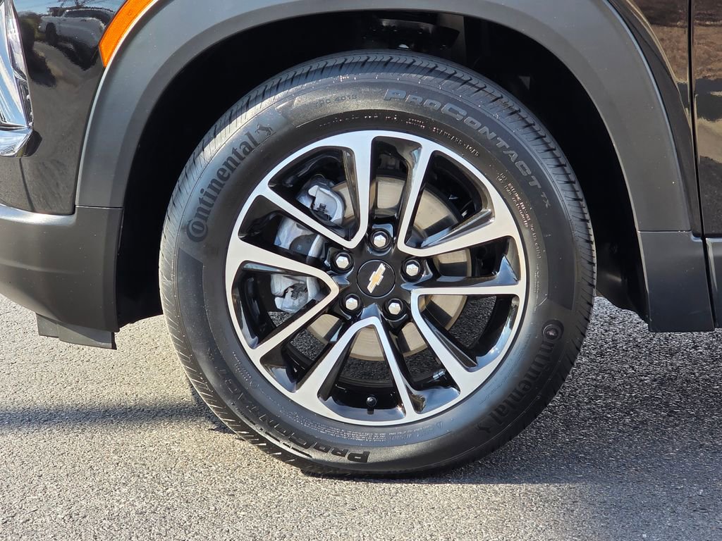 Used 2025 Chevrolet TrailBlazer LT image 9