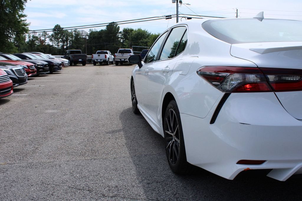 Used 2023 Toyota Camry SE FWD image 27