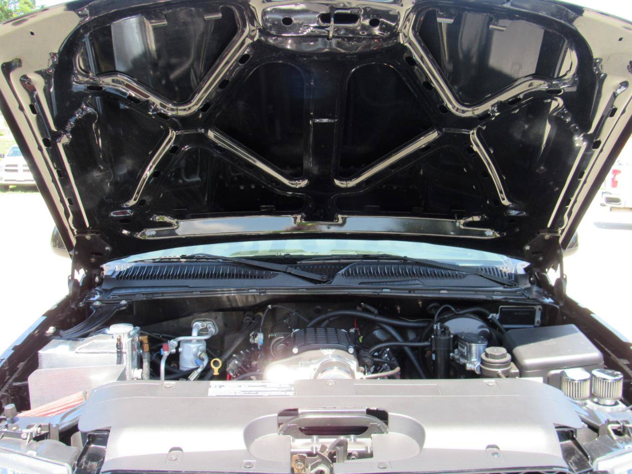 Used 2004 Chevrolet Silverado 1500 SS AWD/4WD image 52