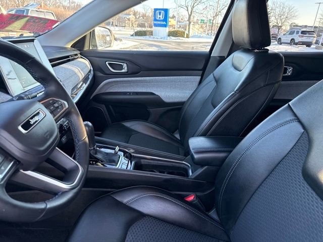 Used 2022 Jeep Compass Latitude w/ Sun and Sound Group image 13