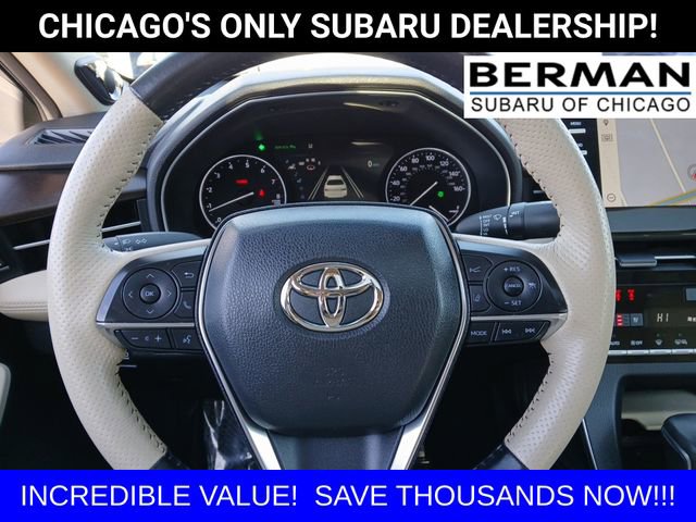 Used 2019 Toyota Avalon XLE image 12