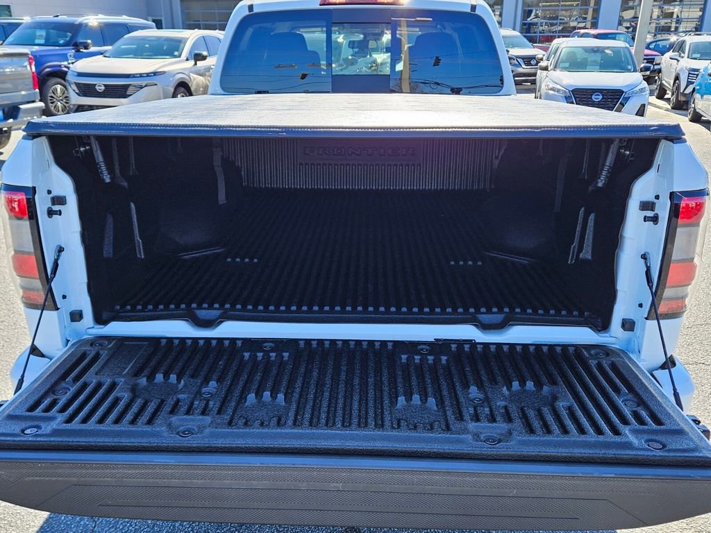 New 2026 Nissan Frontier SV image 9