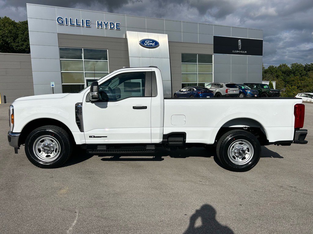 Used 2024 Ford F350 XL w/ XL Driver Assist Package image 9