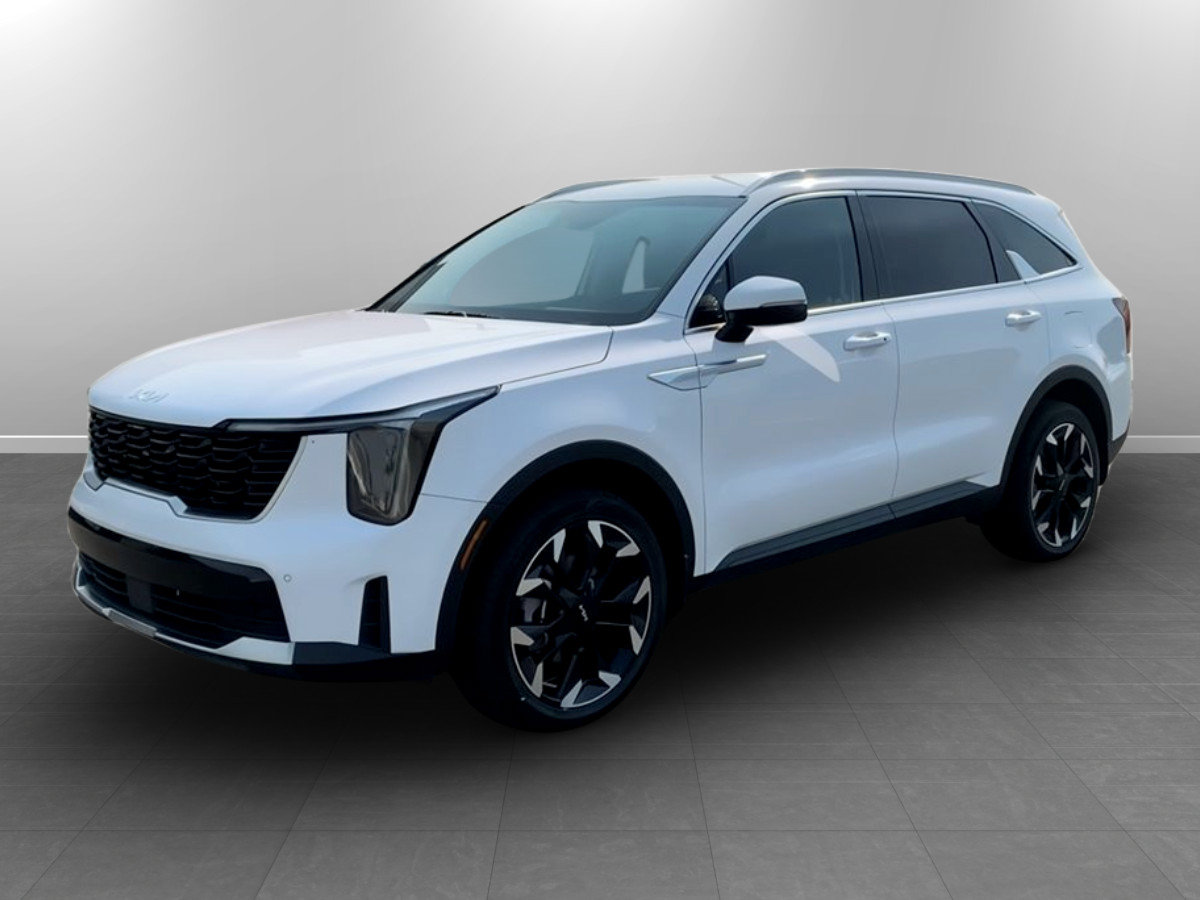 Used 2025 Kia Sorento EX AWD/4WD image 3