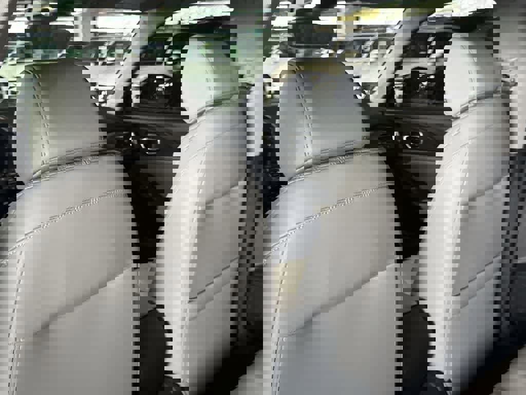 Used 2024 Acura Integra image 23