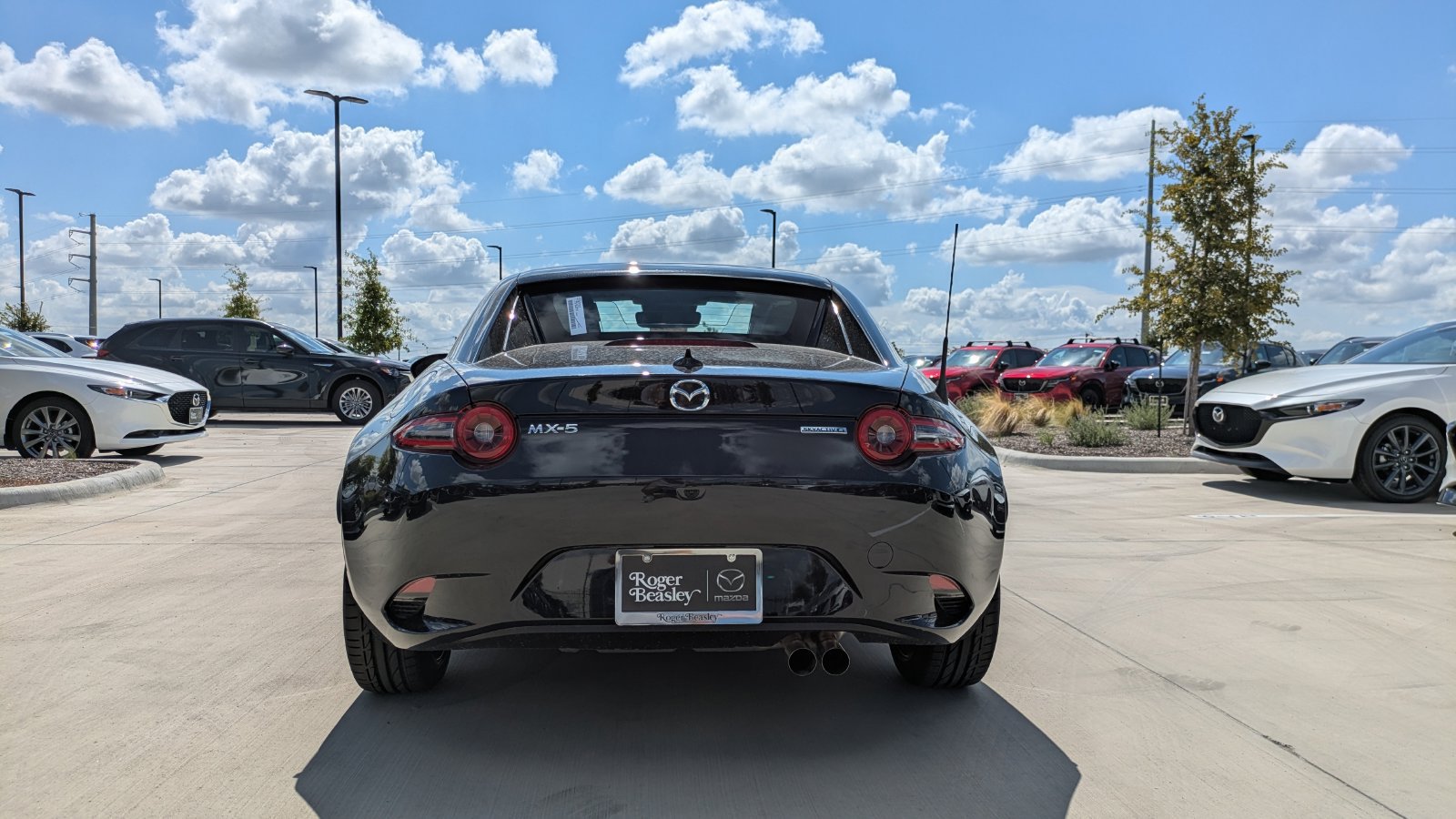 New 2026 MAZDA MX-5 Miata RF Grand Touring RWD image 6