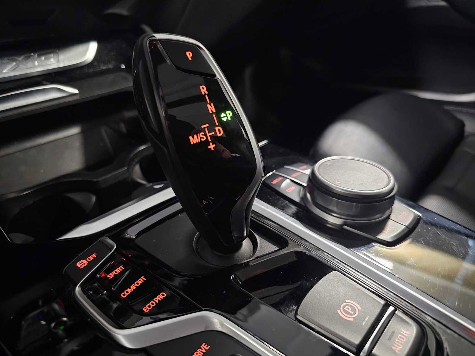 Used 2021 BMW X3 xDrive30e w/ Premium Package image 28