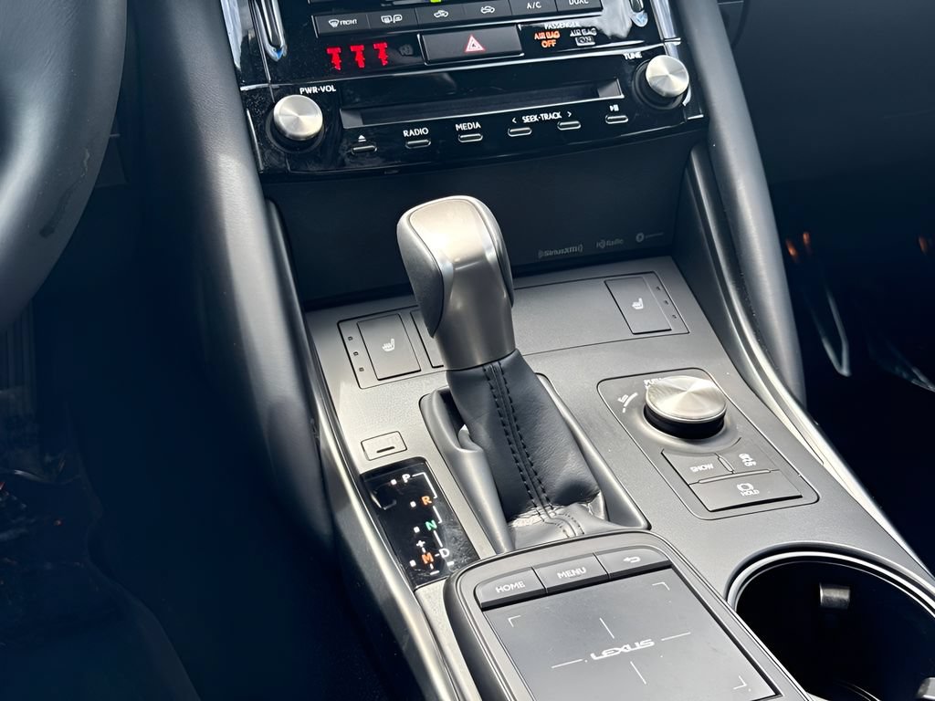 Used 2025 Lexus IS 350 F Sport RWD image 16