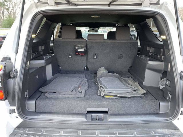 Used 2025 Toyota 4Runner TRD Off-Road image 14